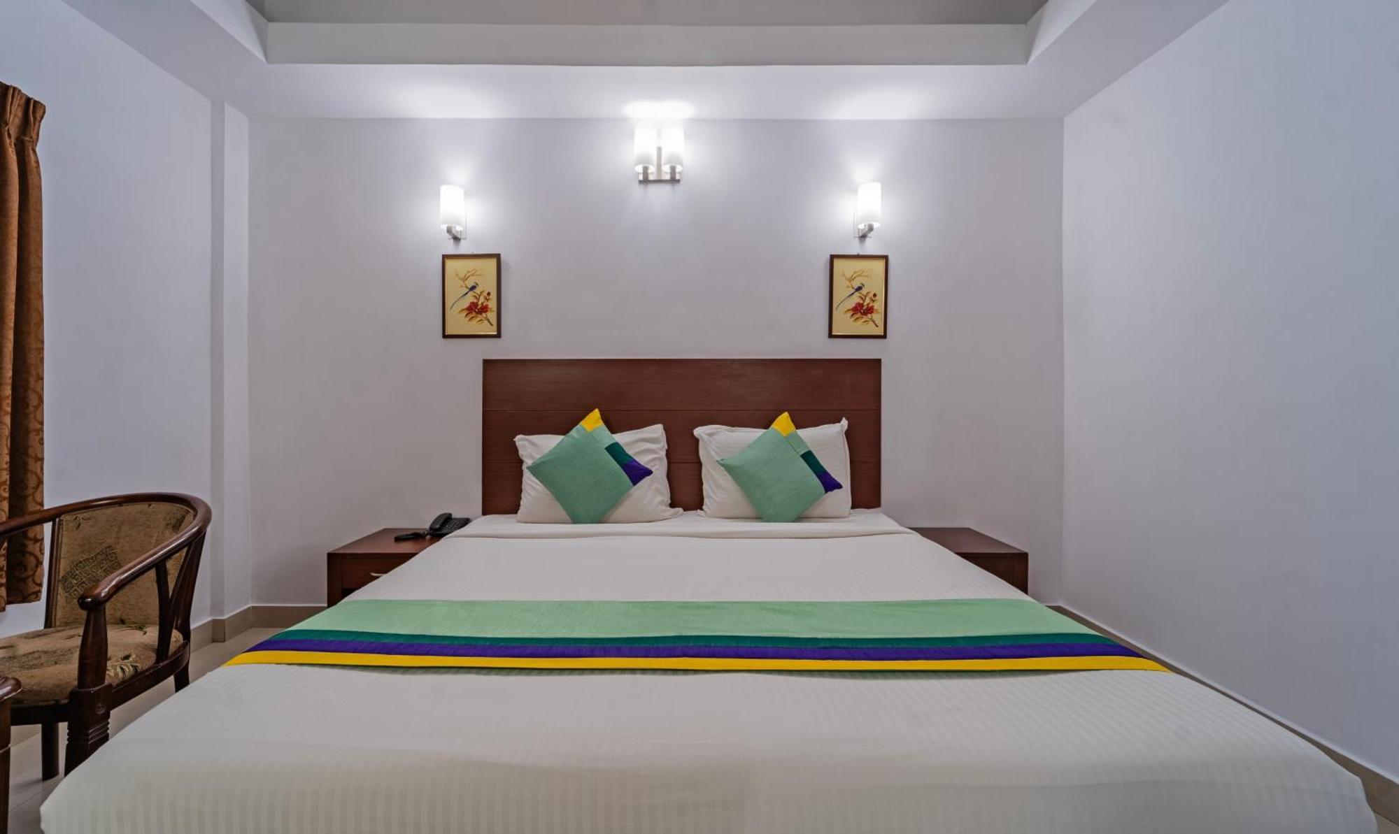 Central Hotel Thrissur Esterno foto