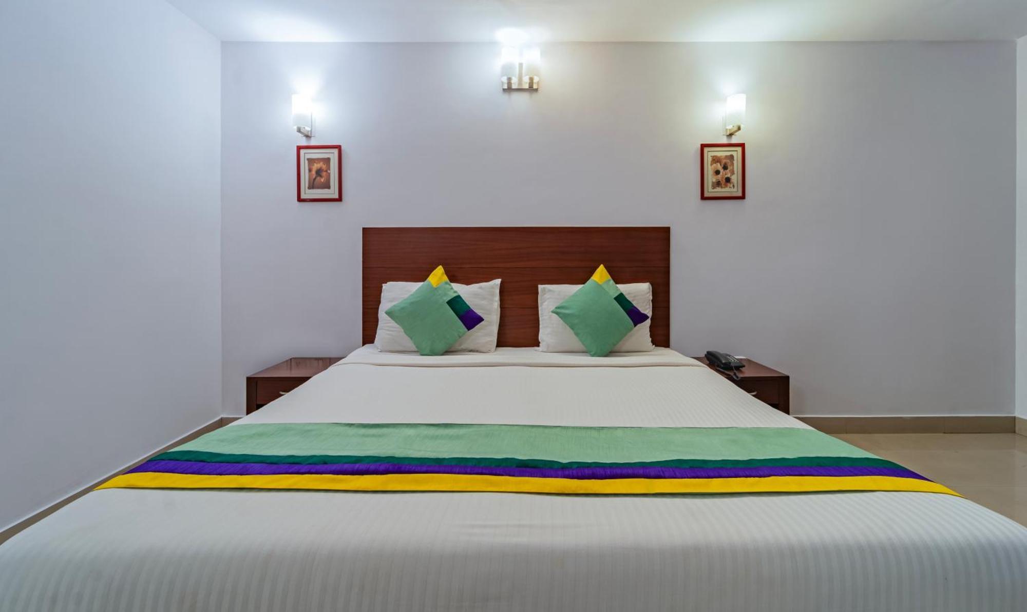 Central Hotel Thrissur Esterno foto