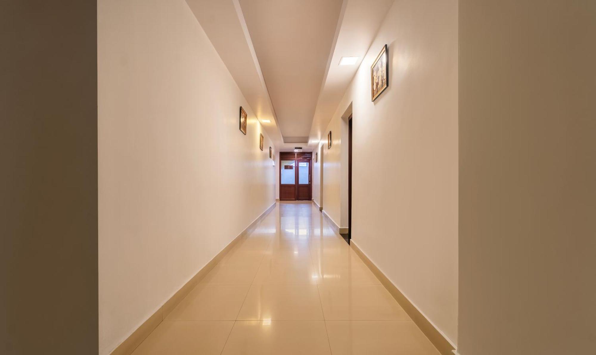 Central Hotel Thrissur Esterno foto