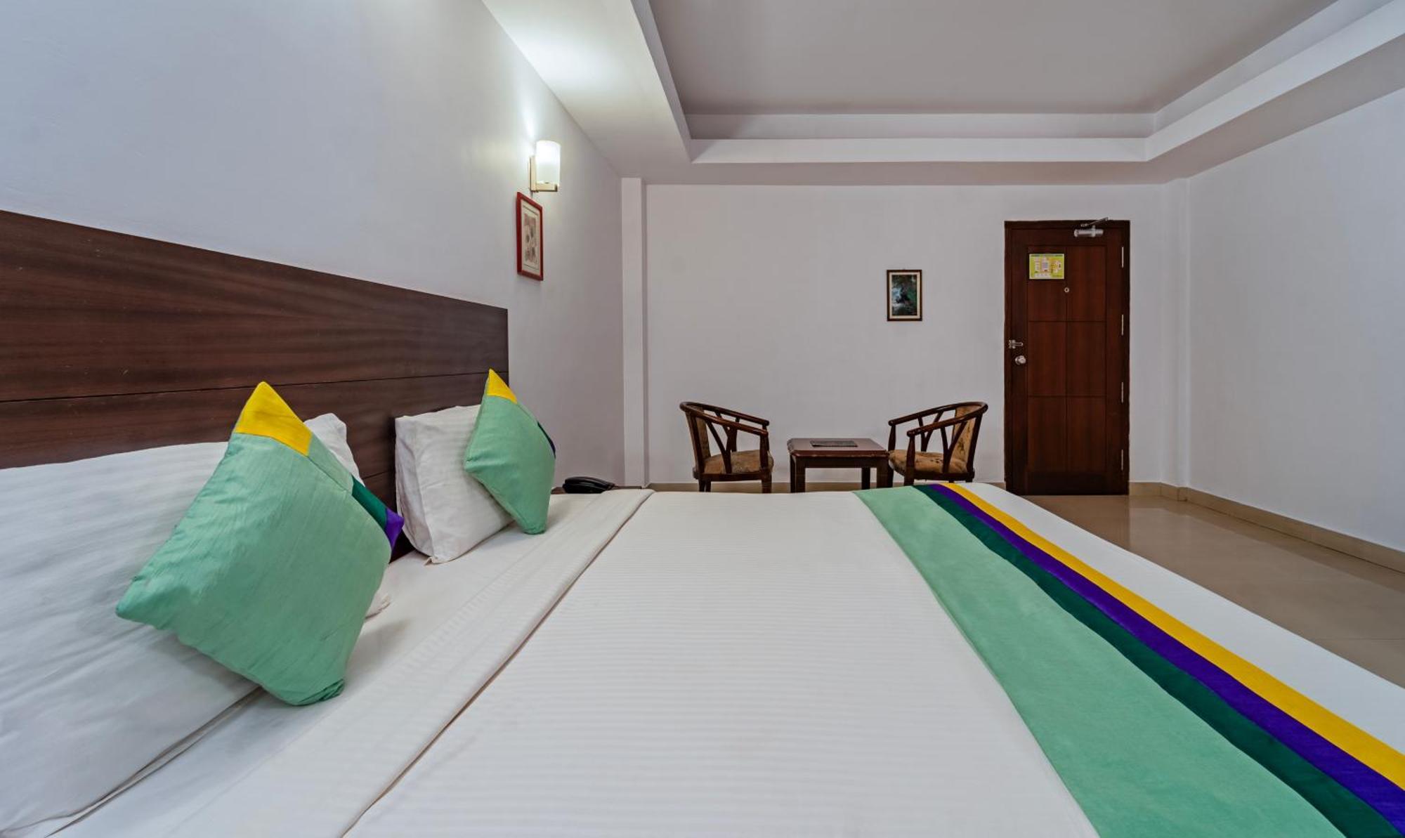 Central Hotel Thrissur Esterno foto