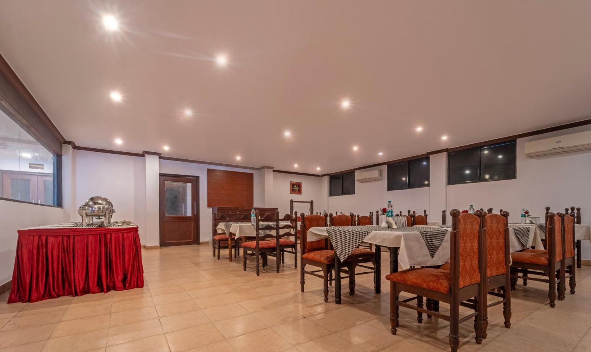 Central Hotel Thrissur Esterno foto